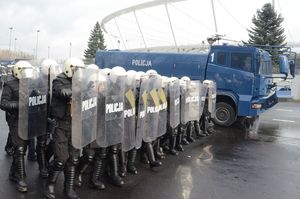 Ćwiczenia policji na Stadionie Śląskim 14 listopada 2017 r.