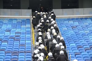 Ćwiczenia policji na Stadionie Śląskim 14 listopada 2017 r.