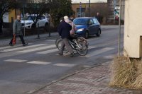 Pozytywne wzmocnienie pieszych i słodkości dla Pań w przeddzień ich święta