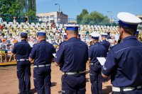 Dzień z mundurem dla najmłodszych w Pszczynie- 12 czerwca 2019 r.,Stadion Iskra, występ policyjnej orkiestry