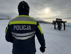 Policjant na stoku