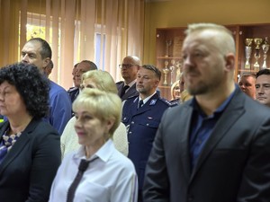 zdjęcie przedstawia: uczestników biorących w wydarzeniu.