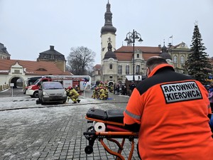 Zdjęcie przedstawia uczestników wydarzenia.
