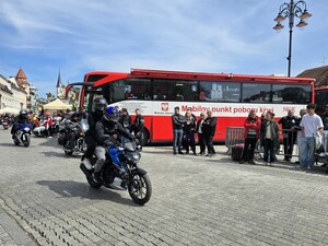 Zdjęcie przedstawia uczestników Motoserca.