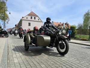 Zdjęcie przedstawia uczestników Motoserca.