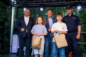 Zdjęcie z wydarzenia profilaktycznego pod nazwą Bezpieczny powiat.