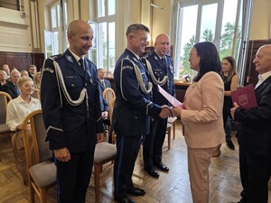 Zdjęcie: uroczysta zbiórka z okazji Święta Policji w Pszczynie.